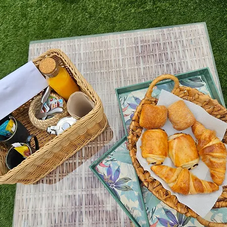 O Balinais Mini Avec Et Piscine Privative Bed & Breakfast